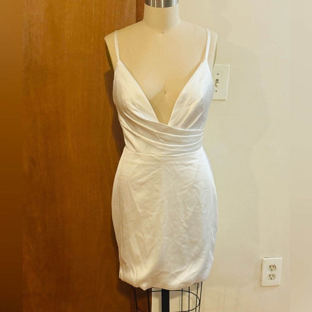 NWT MAC DUGGAL . IEENA Mac 26481 /xo bridas women dress